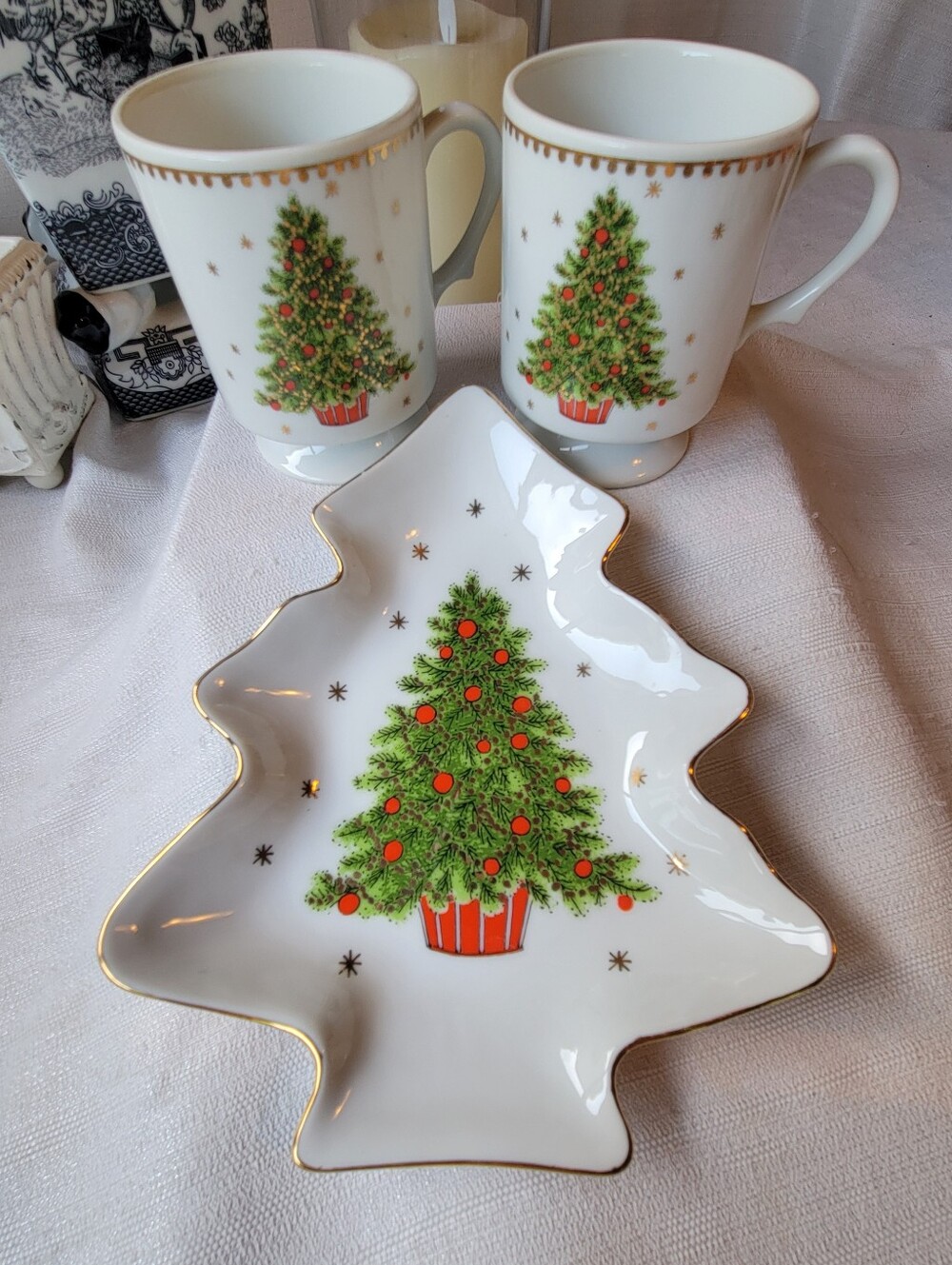 George Good Vintage Christmas Tree Footed Mugs and Candy Dish